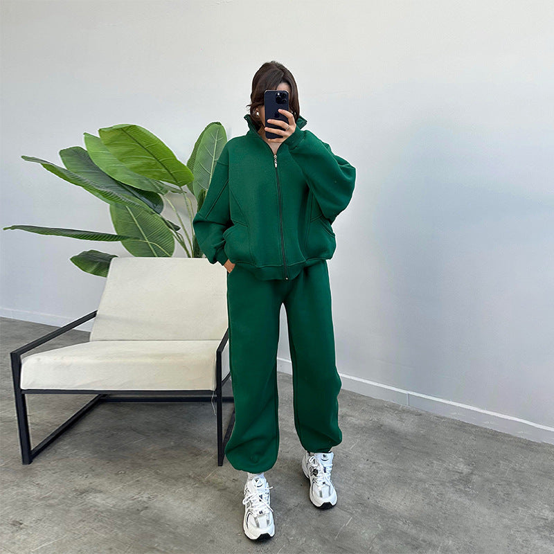 Sporty Women's Jogger's Set