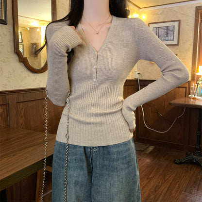 Waist-Tight V-Neck Long-Sleeved Sweater