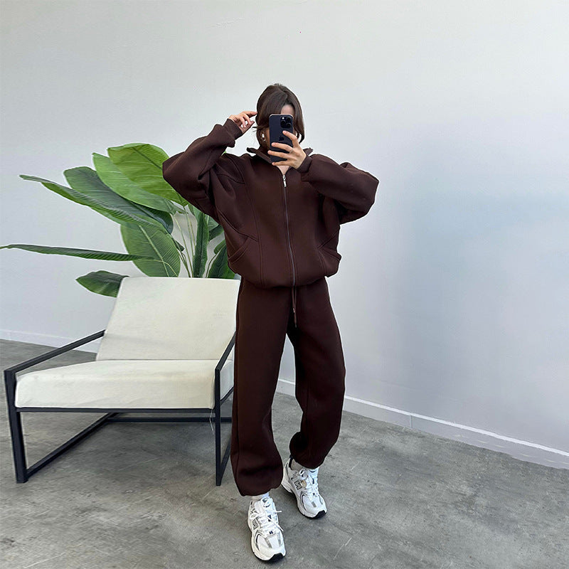 Sporty Women's Jogger's Set
