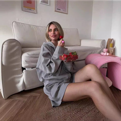 Hooded Large Pocket Sweatshirt & Shorts Two-piece Suit