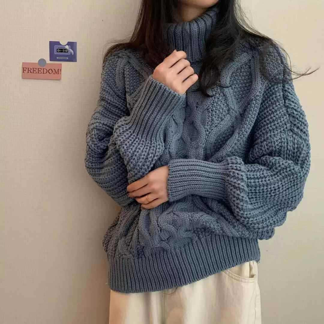 Turtleneck Twisted Long-Sleeved Sweater